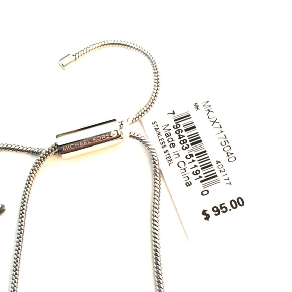 Authentic Michael Kors Silver Pave Heart Bracelet - Picture 6 of 6